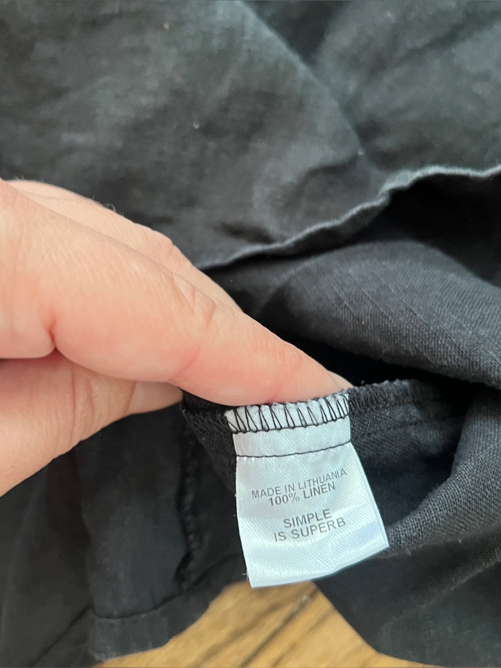 Flax linen black short sleeve shirt size medium. - Picture 4 of 7